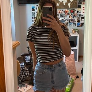 Stripped lettuce hem crop top